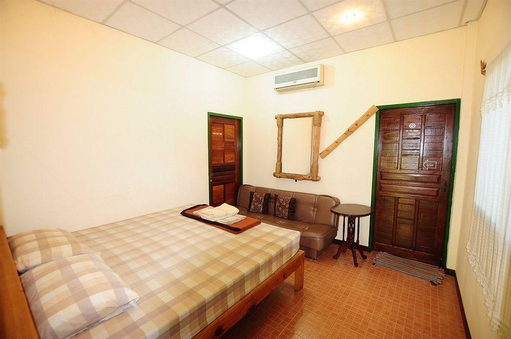 Sukhothai Guest House Extérieur photo
