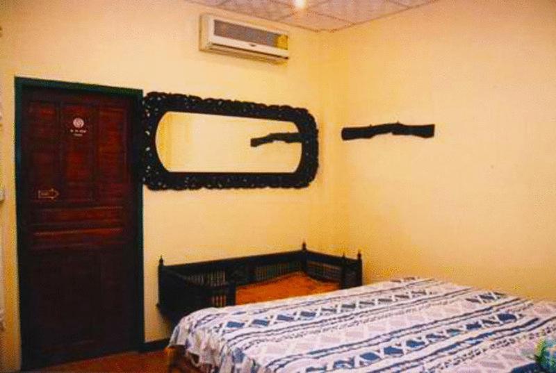 Sukhothai Guest House Extérieur photo